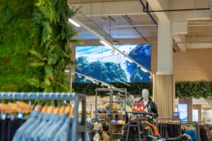 Cotswold Outdoor 3